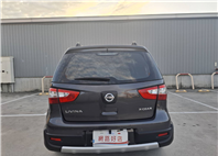 2015 年 NISSAN LIVINA 豪華版一手車 原廠正常保養 車況單純又安心 內裝乾淨漂亮，使用細心LINE：goo5168 洽詢電話：0912423585 宋小姐 貸款專辦，強力過件！  第13張縮圖