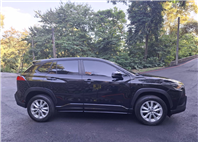 2021年 TOYOTA COROLLA CROSS 1.8黑色外觀，耐看又保值LINE：goo5168 洽詢電話：0912423585 宋小姐貸款專辦~強力過件  第11張縮圖