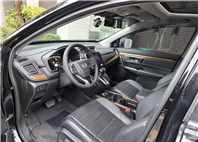 2018 HONDA CR-V ACC 主動跟車・循跡防滑 ABS 全家出門更安心  電尾門＋大空間，推車行李輕鬆放立即私訊  搶先賞車 LINE：goo5168 洽詢電話：0912423585 宋小姐貸款專辦~強力過  第5張縮圖