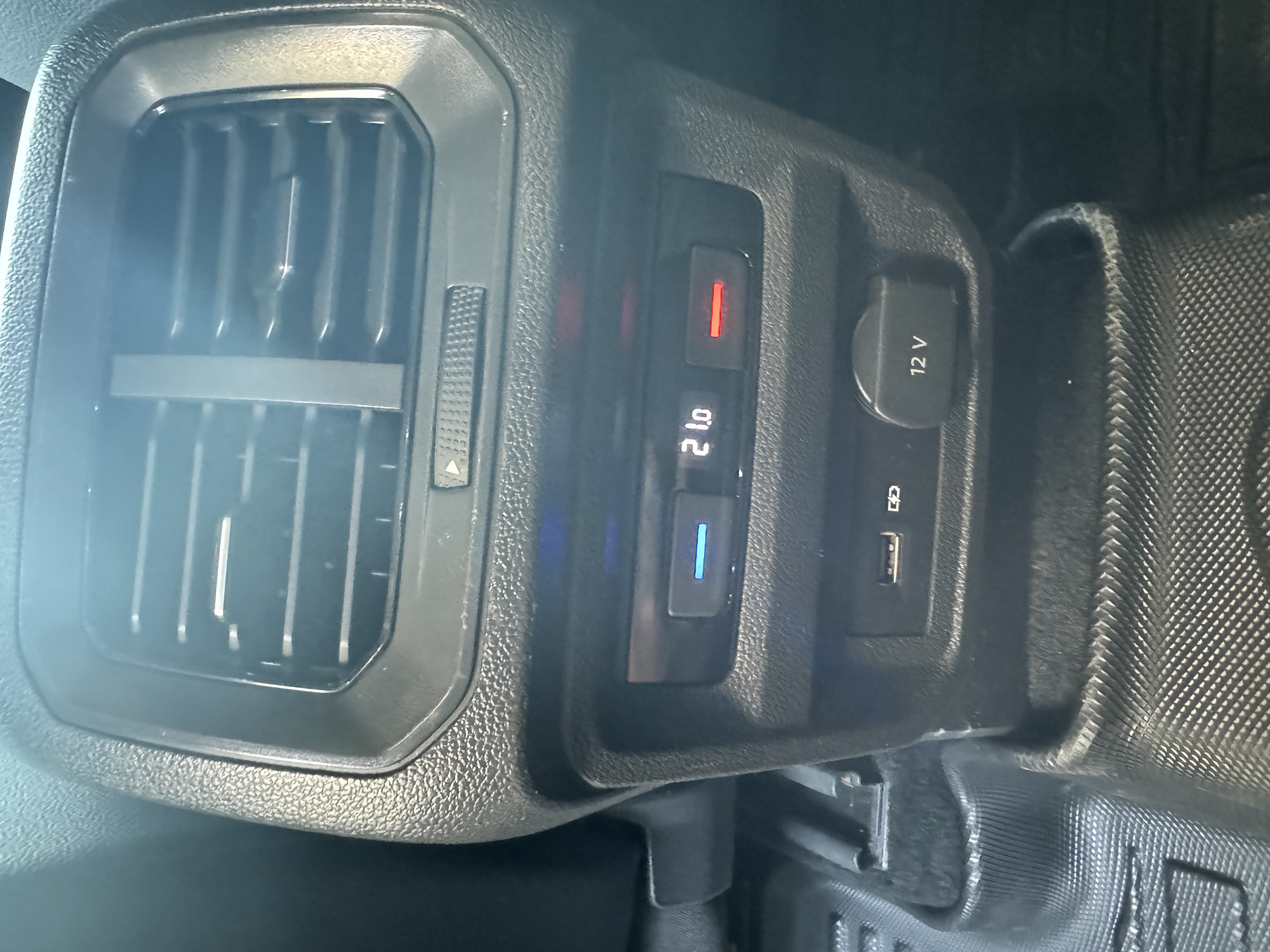 2018年 Tiguan Allspace 2.0四傳 330Tsi high line  第4張相片