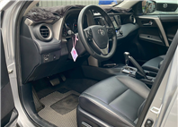 FB搜尋:小陳嚴選中古車  2018 Toyota RAV 4  手機0987851688  第4張縮圖