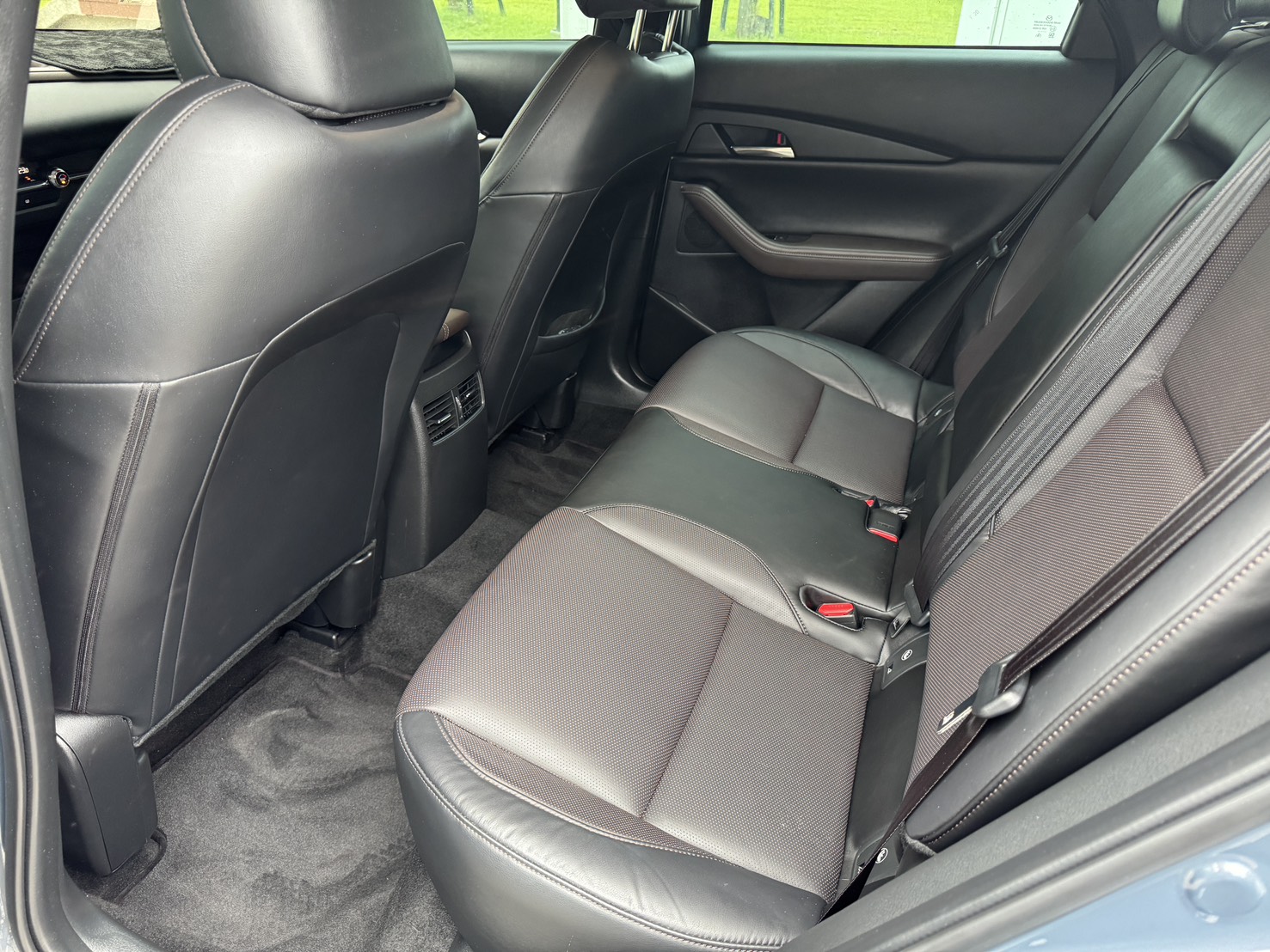FB搜尋:小陳嚴選中古車  Mazda CX-30 2020款 頂級型 手機0987851688  第3張相片