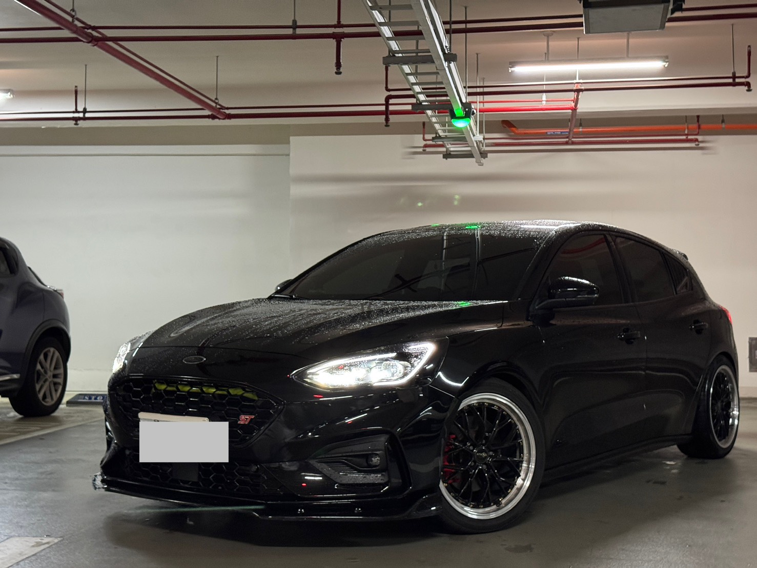 FB搜尋:小陳嚴選中古車  Ford Focus 5D 2023款 ST-Line X 手機0987851688  第1張相片