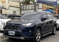 2019 年 RAV4 家用/工地用都適合深色車不怕髒  第1張縮圖