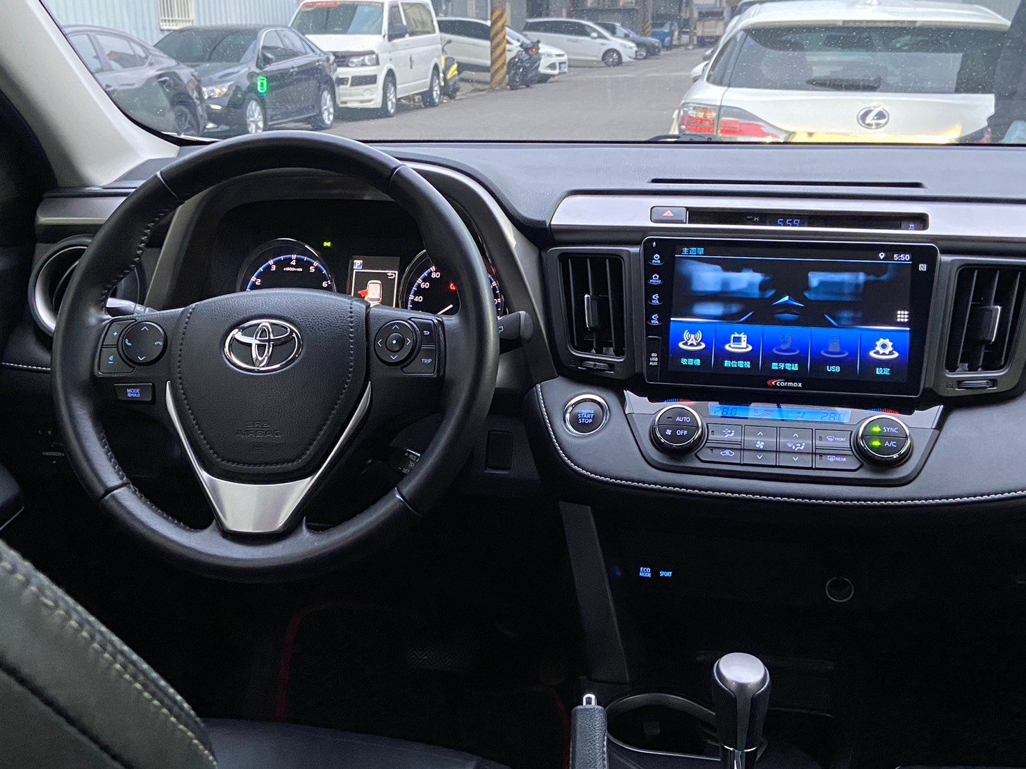 2015年 RAV4   第6張相片