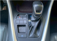 2019年豐田 RAV4 家用車 有電尾門  第9張縮圖