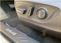 2019年豐田 RAV4 家用車 有電尾門  第11張縮圖