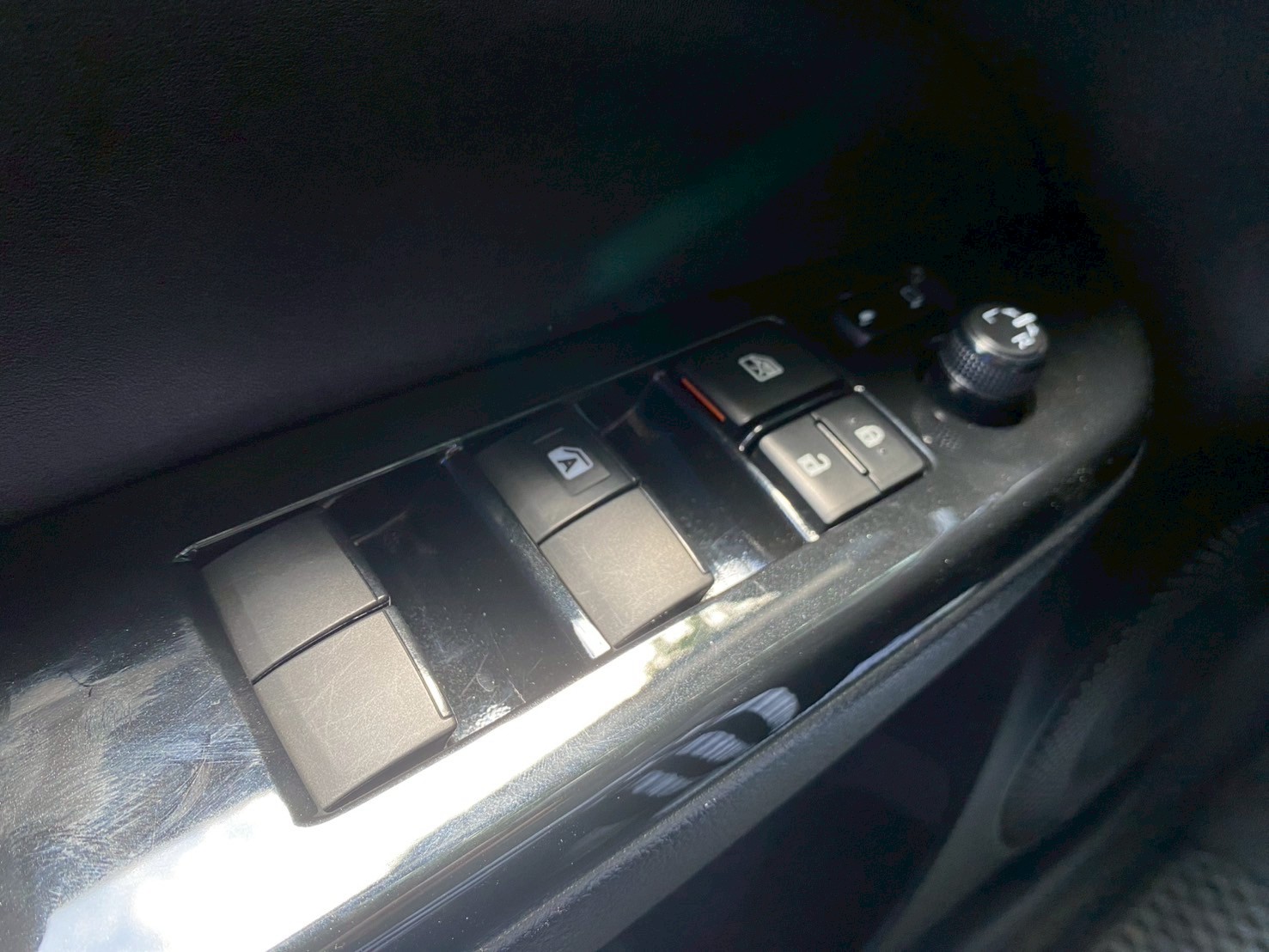 2021年 Yaris S版  第4張相片