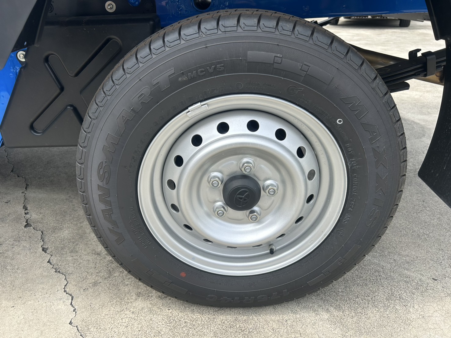 Toyota Town Ace 2024款 1.5汽油 木床自排 白色 就是全新車 新車保固中 里程6公里  第7張相片