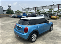 2018年Mini Hatch 5D Cooper F55型第三代小改款 全車原版件 喜歡英倫風朋友們的不要錯過  第4張縮圖