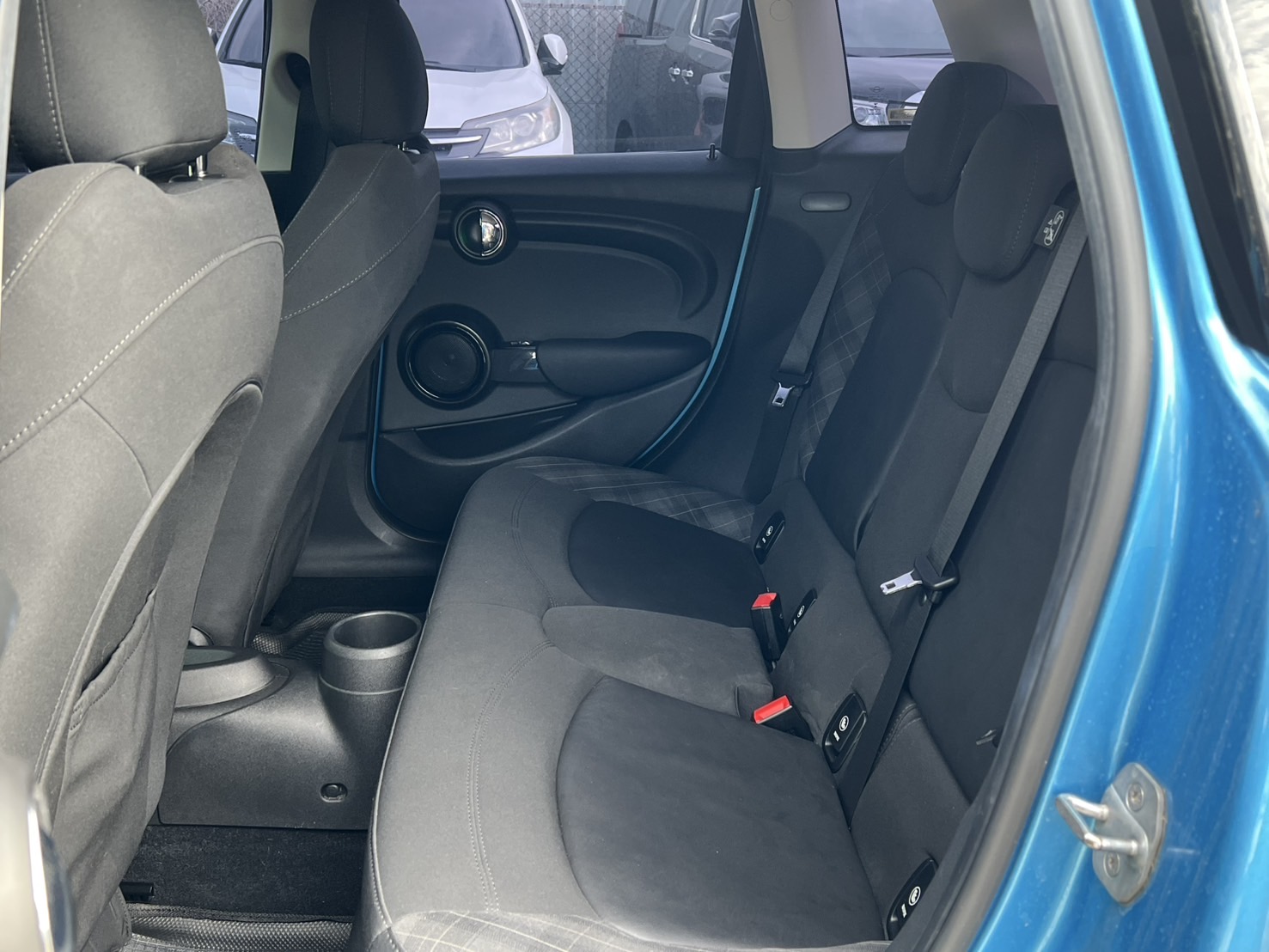 2018年Mini Hatch 5D Cooper F55型第三代小改款 全車原版件 喜歡英倫風朋友們的不要錯過  第17張相片