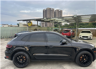 2017年 Porsche Macan 2.0L白金版 20吋多幅式鋁圈、Acc定速跟車、360環景影像  第4張縮圖
