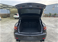 2017年 Porsche Macan 2.0L白金版 20吋多幅式鋁圈、Acc定速跟車、360環景影像  第7張縮圖