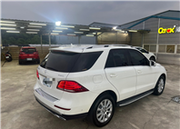 2016年 M-Benz GLE250D 4MATIC 總代理  德系工藝豪華休旅 高貴不貴  第4張縮圖