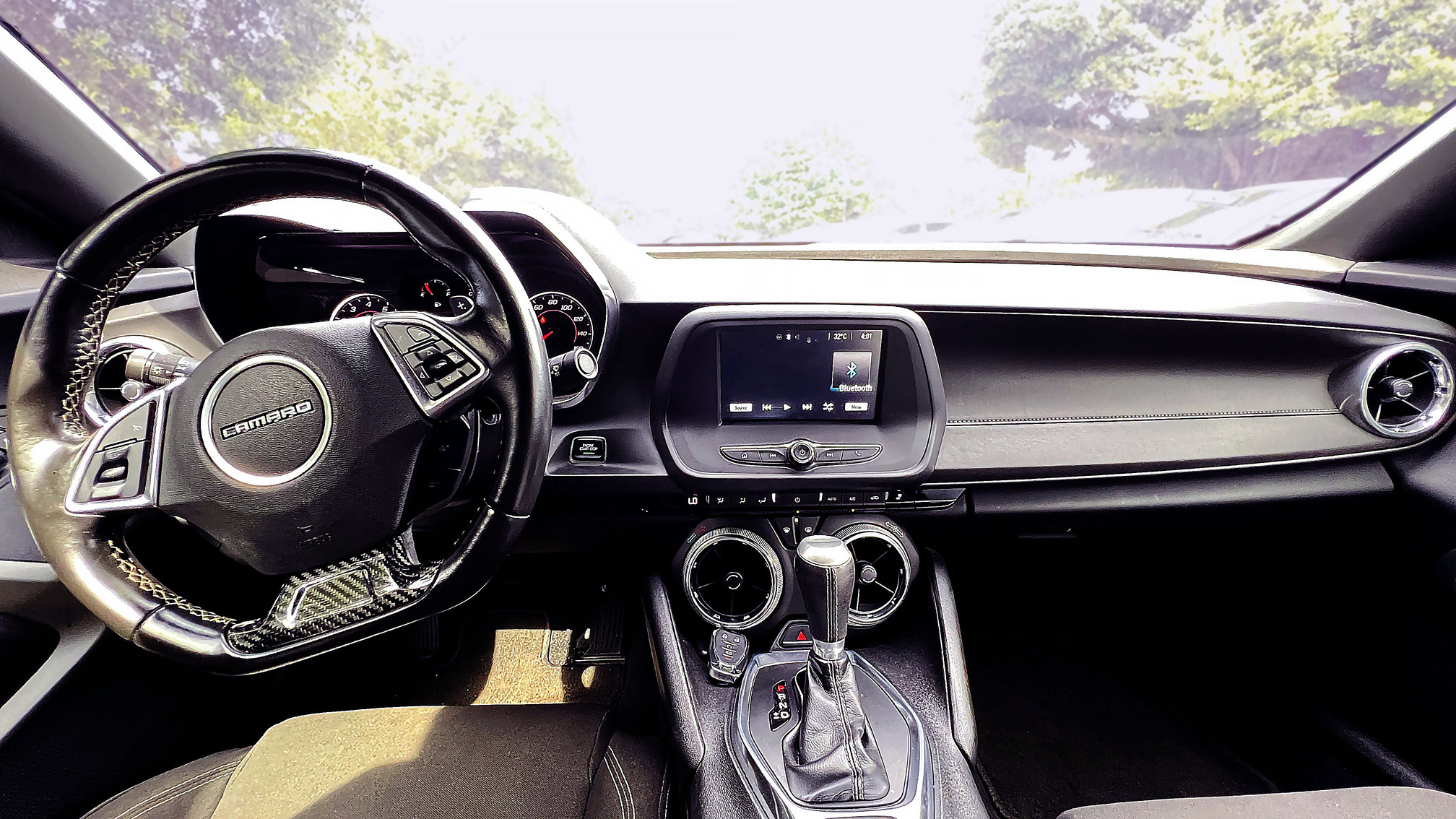 2016款 雪佛蘭 Chevrolet Camaro LT 2.0L 黑色大黃蜂／肌肉車  第4張相片