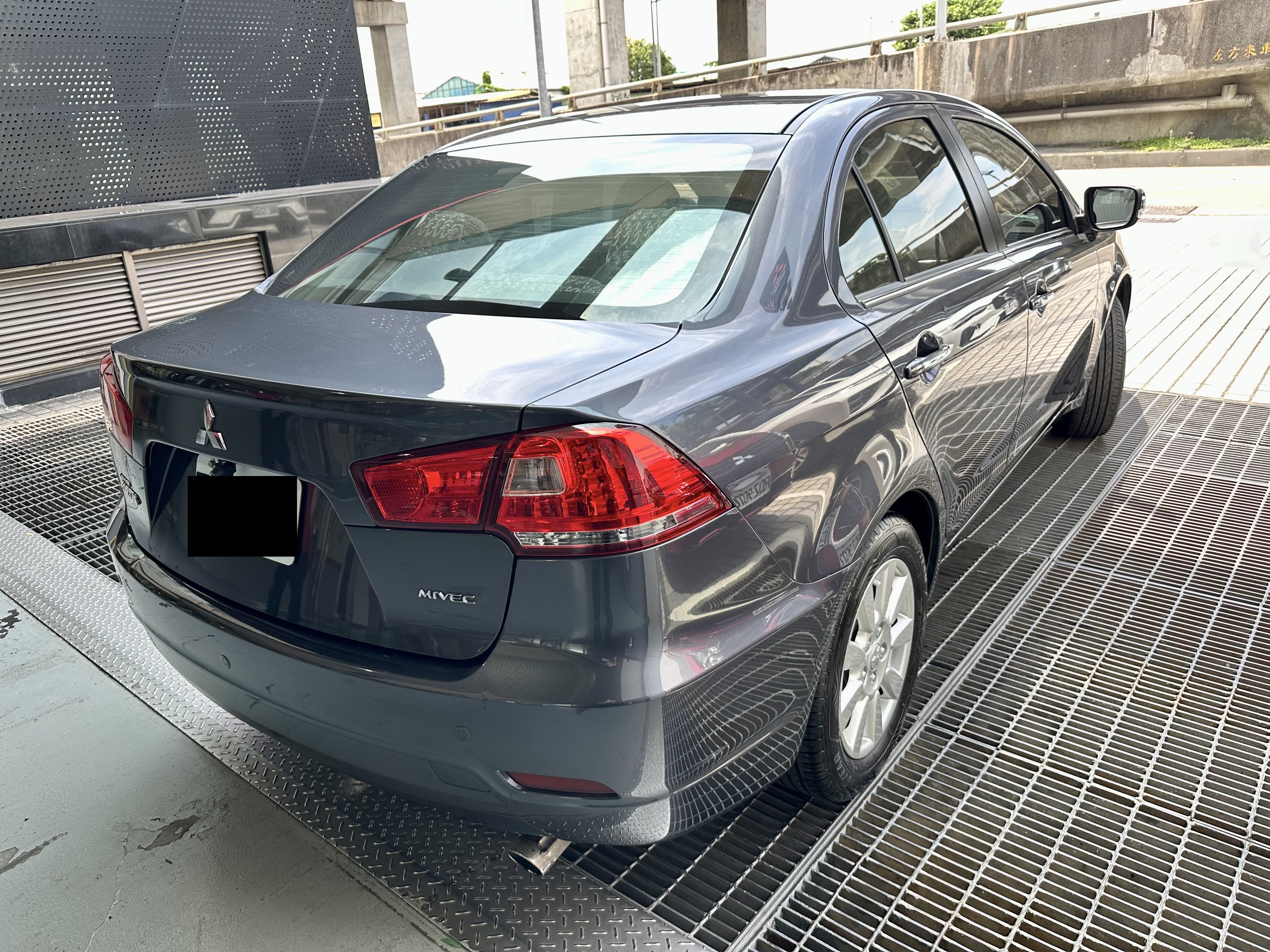 2011 Mitsubishi Lancer Fortis 1.8, 里程 77,627 km   第3張相片