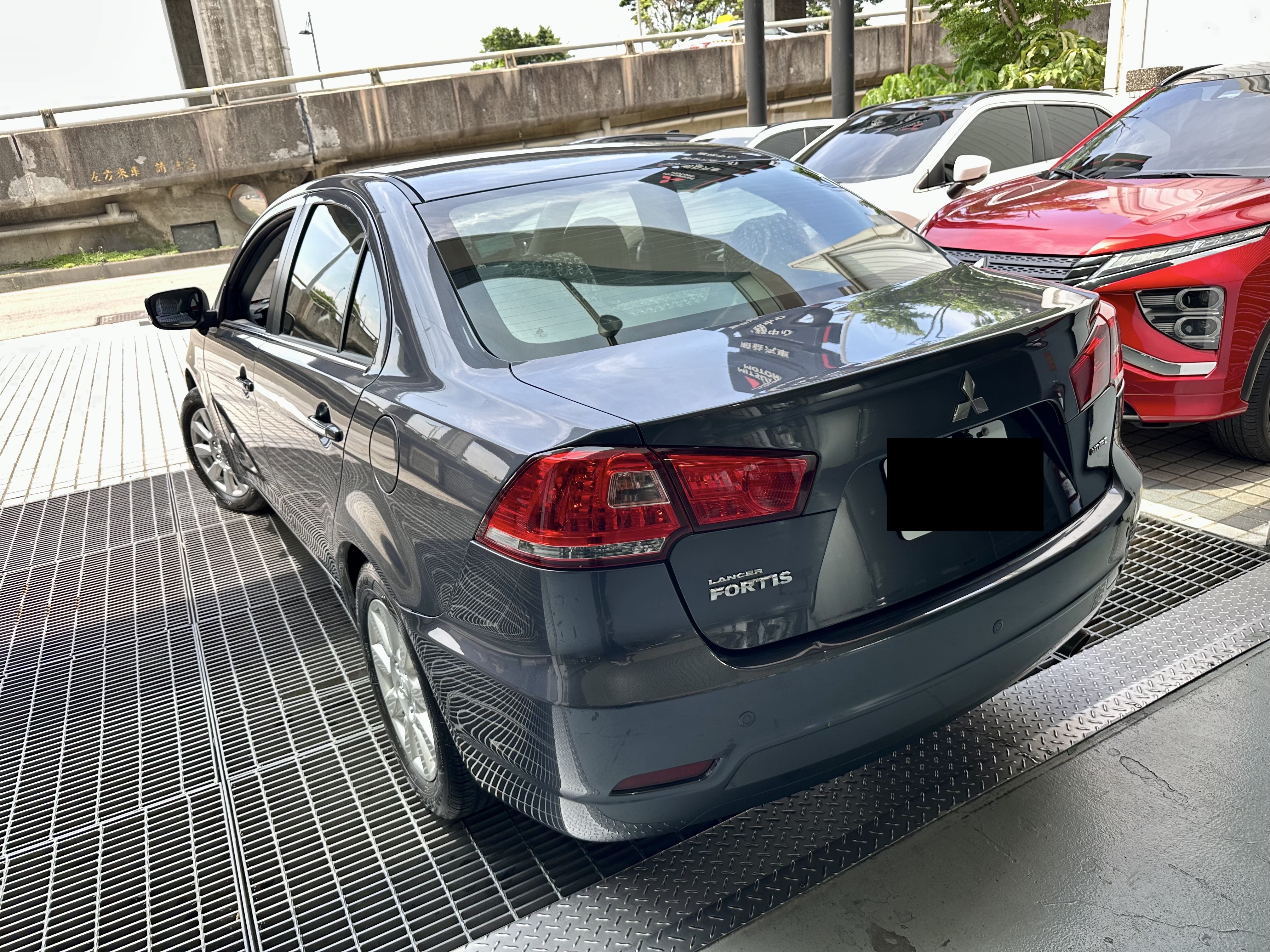 2011 Mitsubishi Lancer Fortis 1.8, 里程 77,627 km   第4張相片