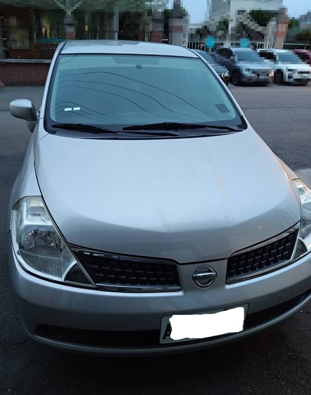 NISSAN  Tiida  第1張相片