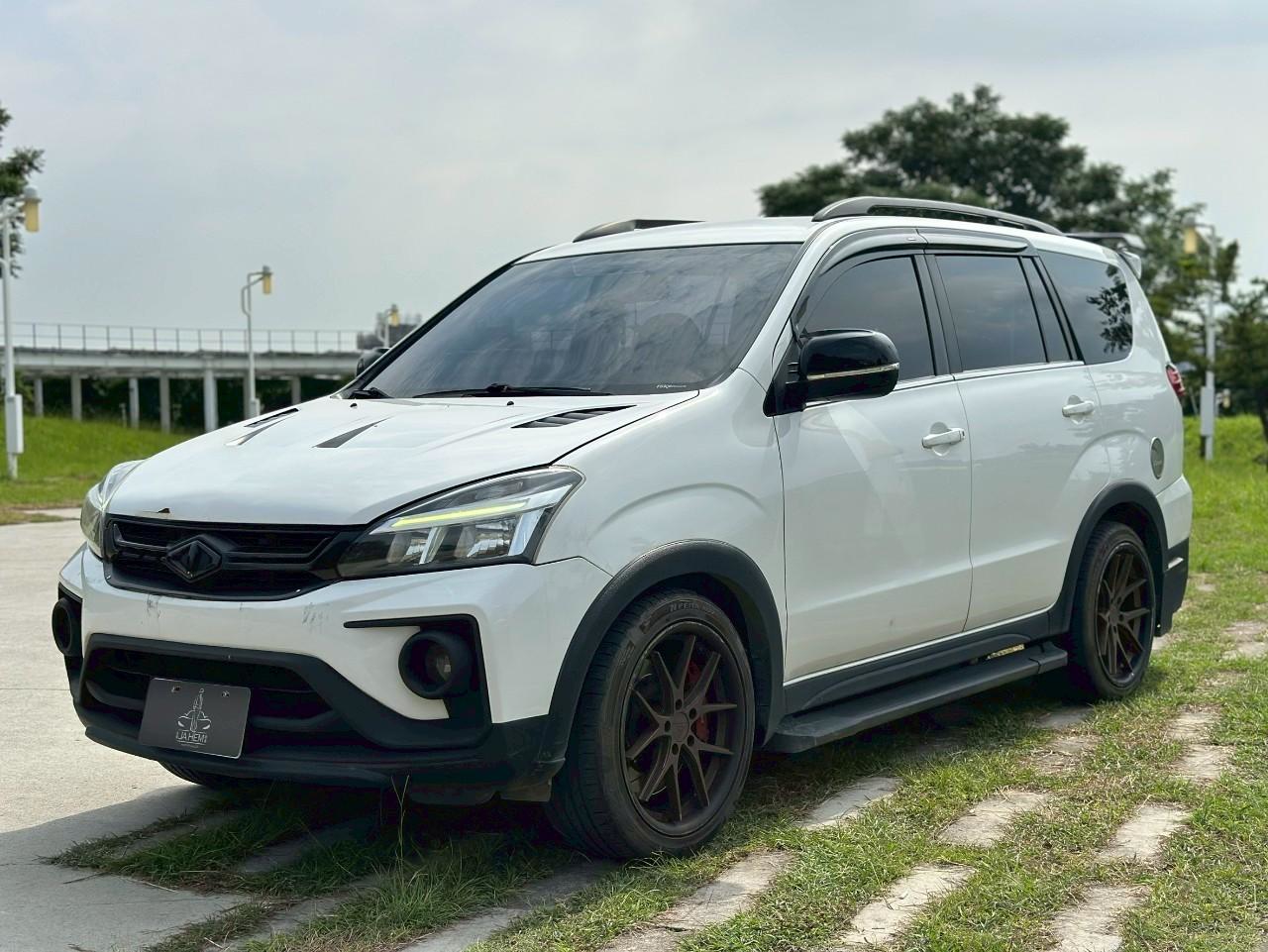 ✅【2021 Zinger 2.4 旗艦型｜大空間五人座改裝神車】 稀有改裝＋主流白色車身 市場行情落在 4X 萬 現況高 CP 值釋出只要 25.8 萬（不議價）｜認訂金優先  🚗 車輛資訊 年份：2021 車型：Zinger 2.4   第6張相片