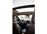 🚙 2015 Ford Kuga 柴油時尚經典款｜白色｜認證車 🔧 基本資訊 里程：15.5 萬公里 售價：25.8 萬元 認證車｜已通過專業檢測｜保證無重大事故、泡水紀錄 五年期貸款試算：每月約 $4,869 元（年利率 5% 等額本  第1張縮圖