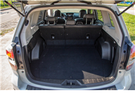 🚘 2013 Subaru Forester XT-P｜白色｜認證車 🔧 基本資訊 里程：22 萬公里 售價：31.8 萬元 認證車｜已通過專業檢測｜保證無重大事故、泡水紀錄 五年期貸款試算：每月約 $6,001 元（年利率 5% 等額  第2張縮圖