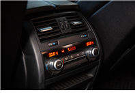 🚘 2013 BMW Active Hybrid 5｜油電科技 × 豪華配備 ｜銀色｜認證車 🔧 基本資訊 里程：11.4 萬公里 售價：45.8 萬元 認證車｜已通過專業檢測｜保證無重大事故、泡水紀錄 五年期貸款試算：每月約 $8,6  第1張縮圖
