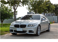 🚘 2013 BMW Active Hybrid 5｜油電科技 × 豪華配備 ｜銀色｜認證車 🔧 基本資訊 里程：11.4 萬公里 售價：45.8 萬元 認證車｜已通過專業檢測｜保證無重大事故、泡水紀錄 五年期貸款試算：每月約 $8,6  第6張縮圖