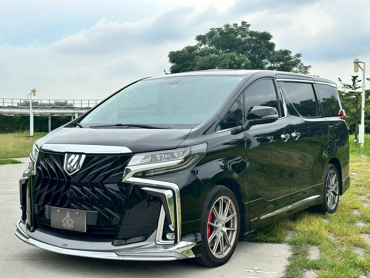 🚘【2015 Toyota Alphard｜黑色｜原鈑件】🚘  🔧 基本資訊 里程：192,000 公里 售價：158 萬元 五年期貸款試算：約 $29,400 元 / 月 （年利率 5% 等額本息）  ⚙ 動力重點 3.5L V6   第6張相片