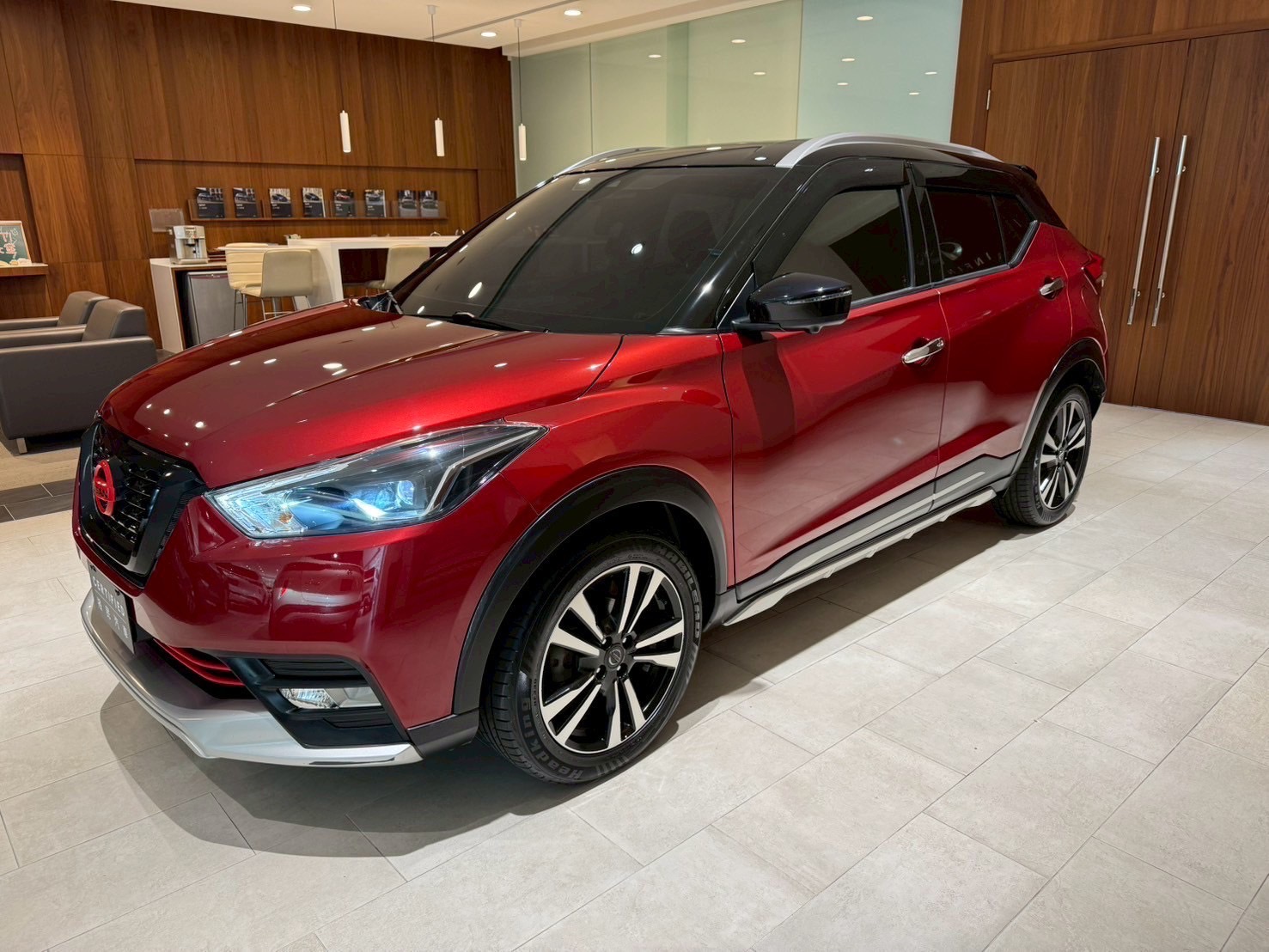 2020 Nissan Kicks 智行旗艦版雙色原鈑件 0912311554呂小姐  第1張相片