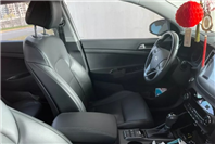 2016 Hyundai Tucson  第1張縮圖