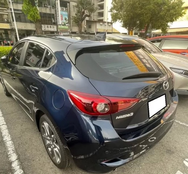 2017 Mazda 3  第3張相片