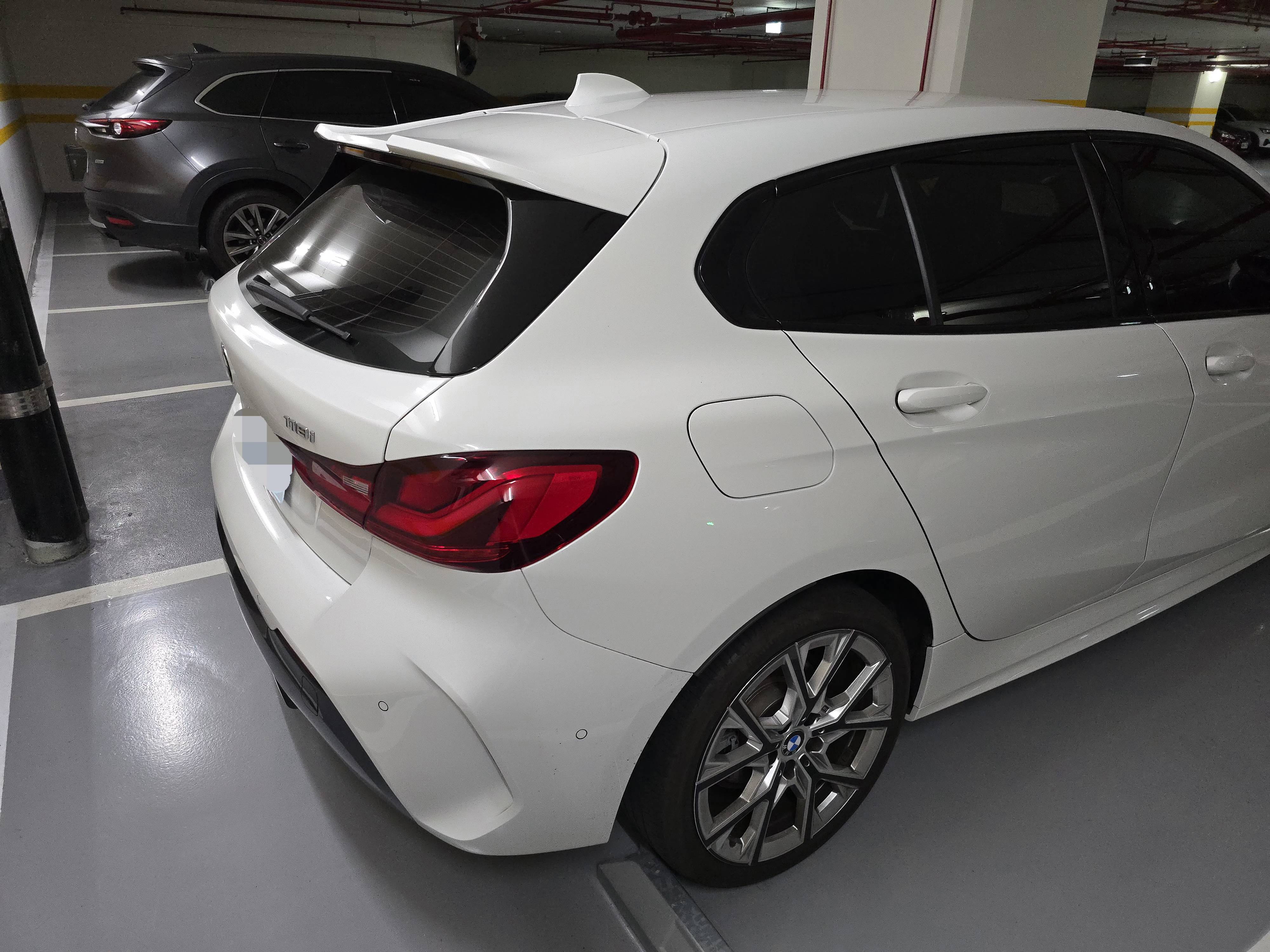 BMW寶馬 118i Edition ColorVision  第6張相片