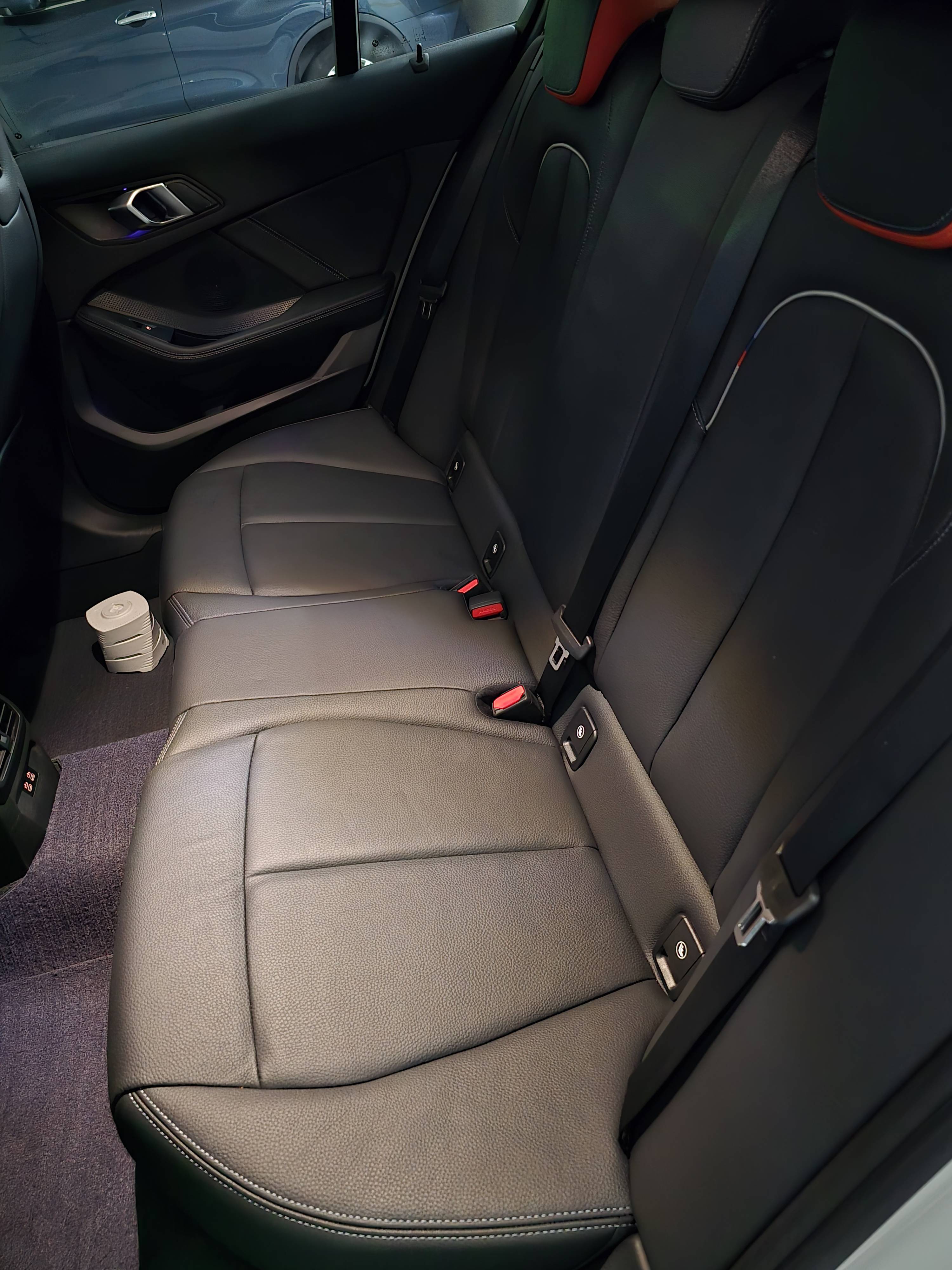 BMW寶馬 118i Edition ColorVision  第11張相片