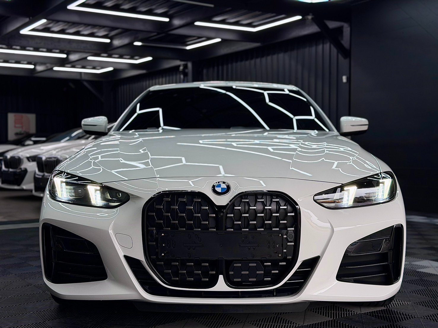 2025年式 G22 420i Coupe M 稀有選配賽車座椅/天窗/卡鉗 僅8千公里 市場唯一  第1張相片