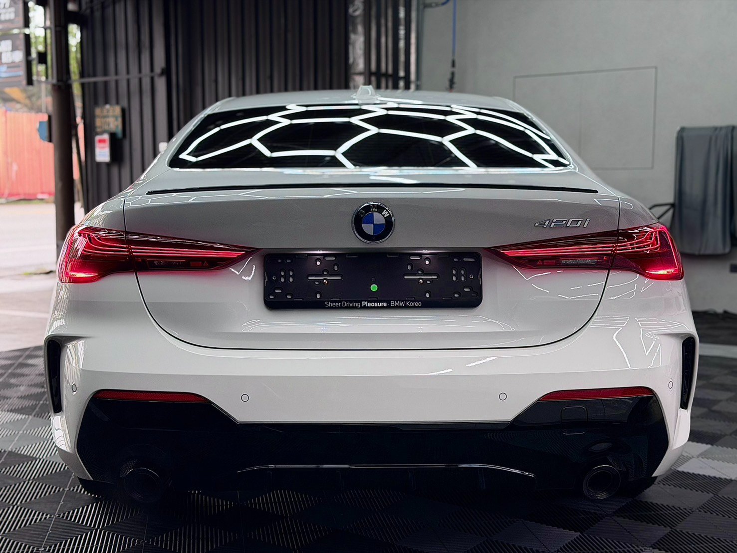 2025年式 G22 420i Coupe M 稀有選配賽車座椅/天窗/卡鉗 僅8千公里 市場唯一  第4張相片