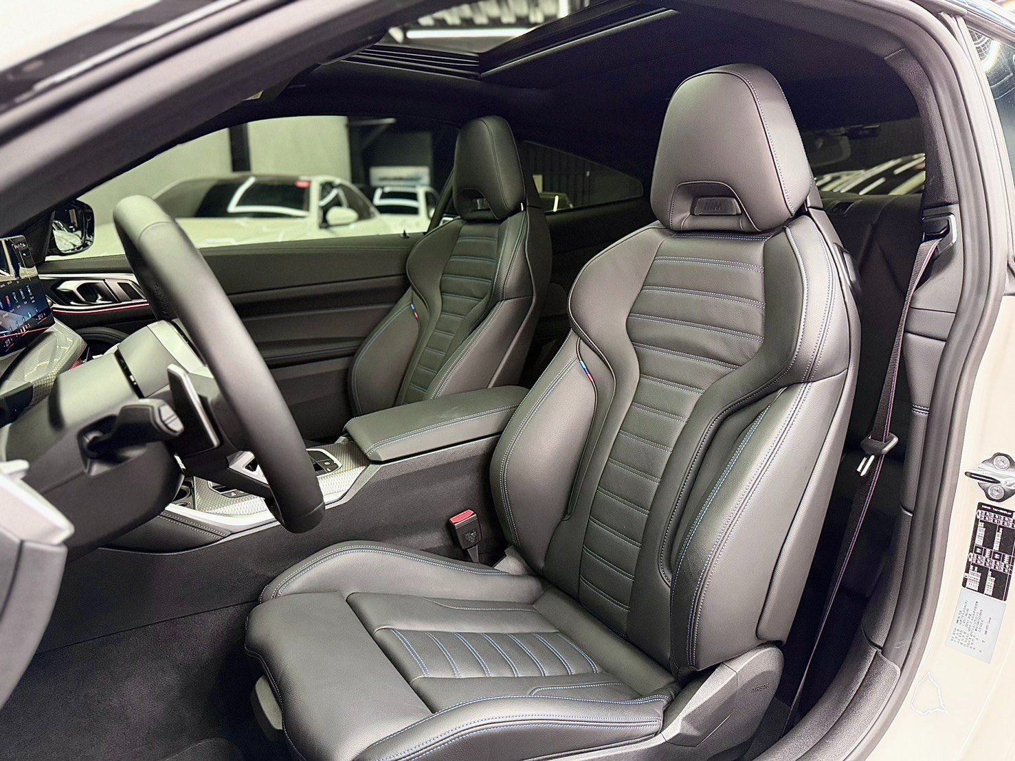 2025年式 G22 420i Coupe M 稀有選配賽車座椅/天窗/卡鉗 僅8千公里 市場唯一  第5張相片