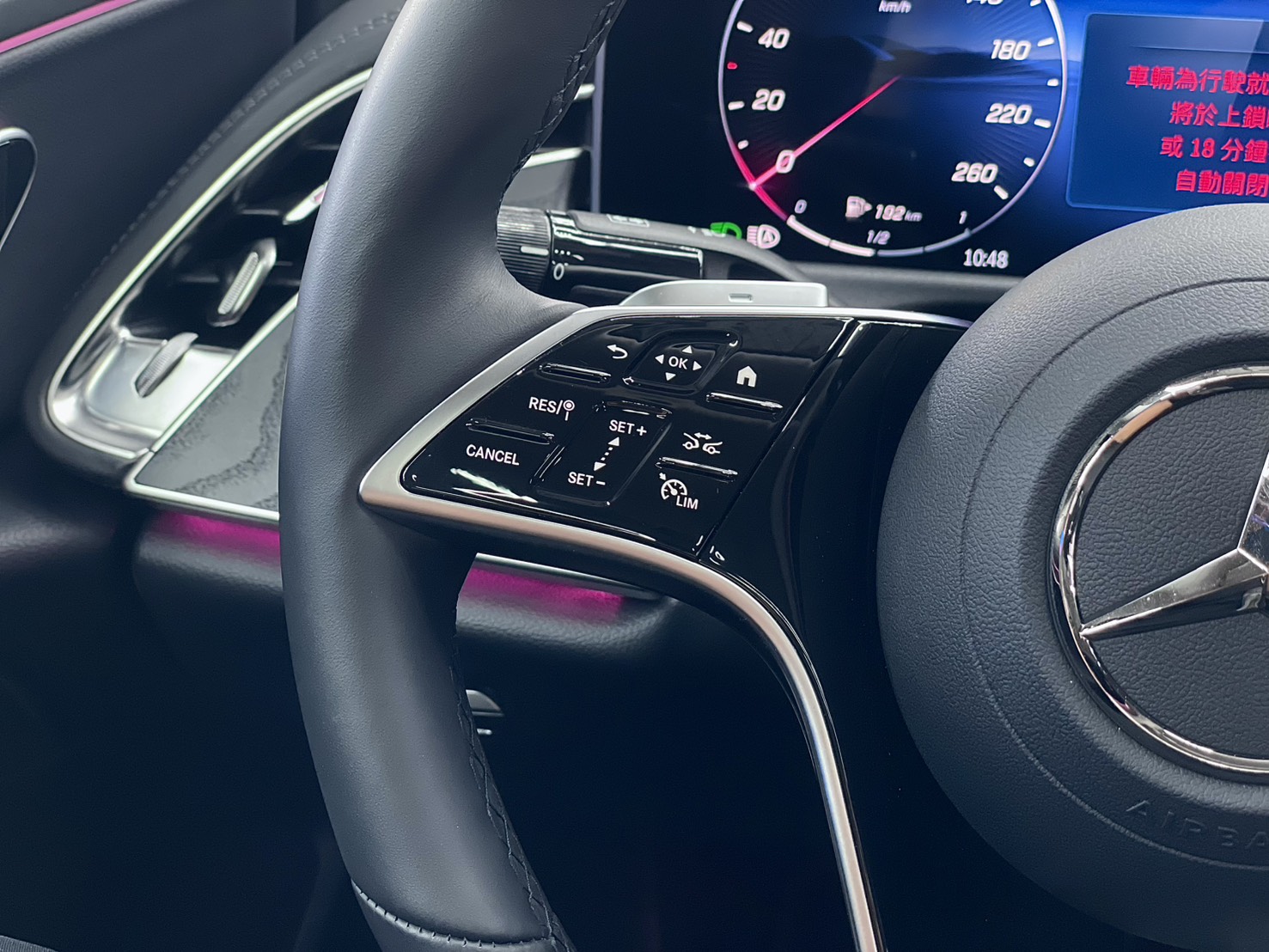 2023年GLC300只跑2萬大🈵配原漆原版件  第3張相片