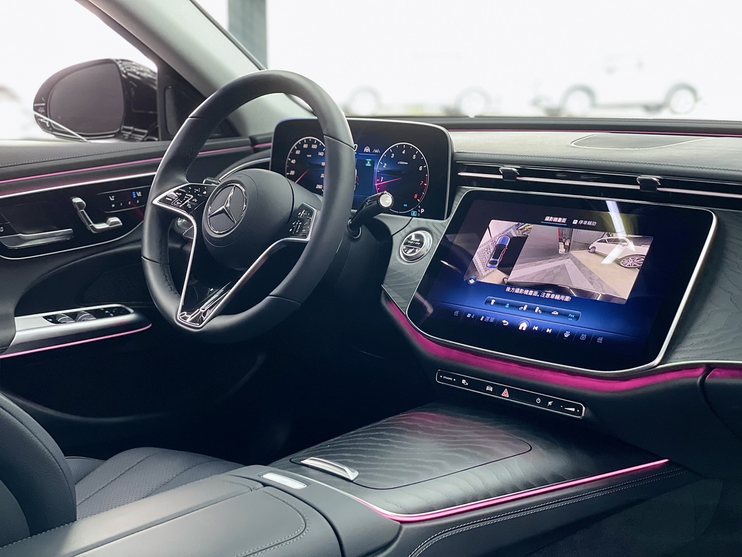 2023年GLC300只跑2萬大🈵配原漆原版件  第7張相片