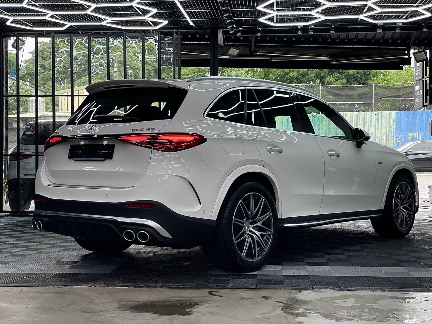 2024年GLC43滿配只跑5千公里  第6張相片