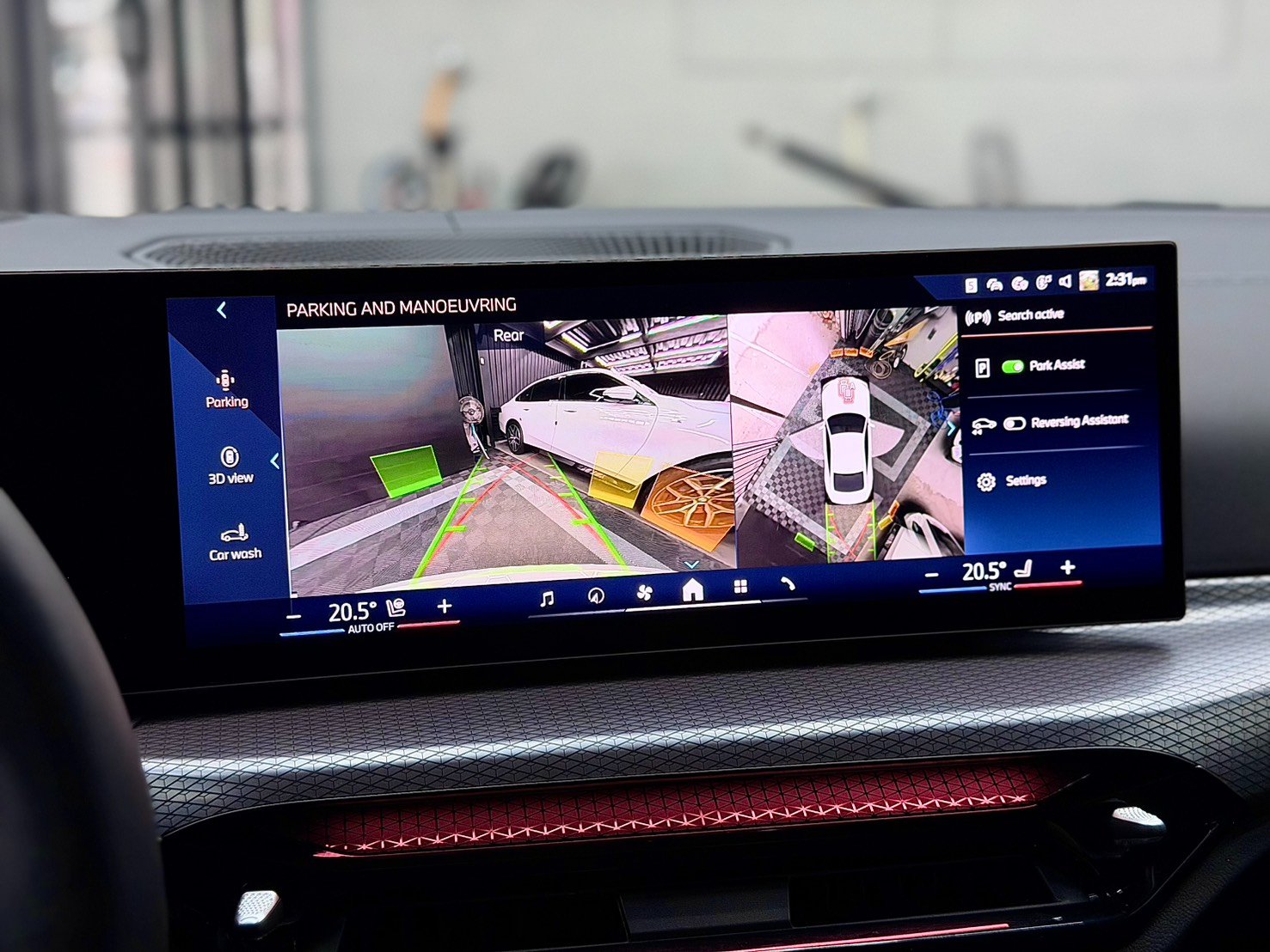 2024 BMW G60 520i M-SPORT 未領牌 大滿配 僅1萬公里  第1張相片