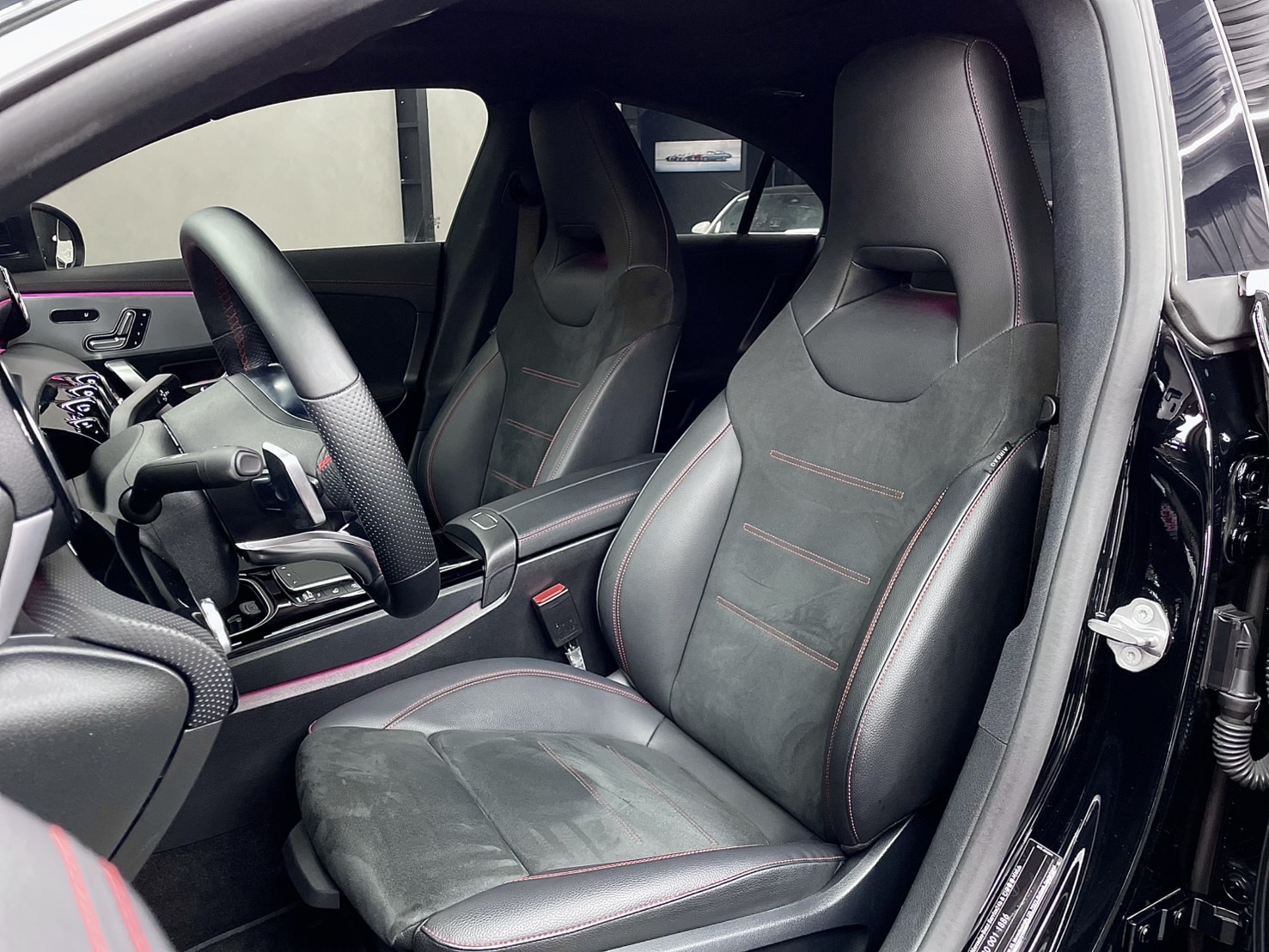 2021年 CLA250 AMG 4MATIC只跑3萬  第3張相片