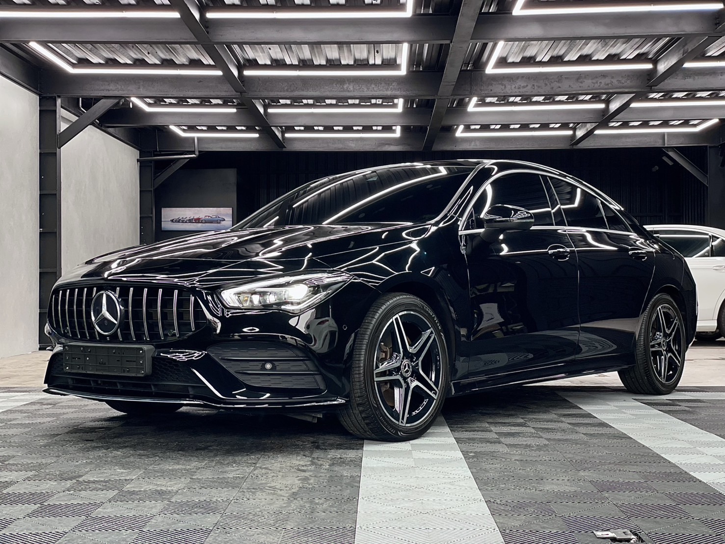 2021年 CLA250 AMG 4MATIC只跑3萬  第5張相片