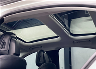 2024 BENZ E200 LUXURY 未領牌 僅1千8公里 原鈑件 實車在店 賞車可議  第4張縮圖