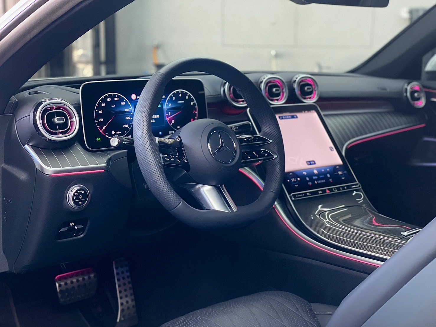 《車型》2024年 Benz CLE450 COUPE 4MATIC 《里程》8,900公里 《車況》全車原鈑件、超級鑑定報告 《售價》308.8萬  第9張相片