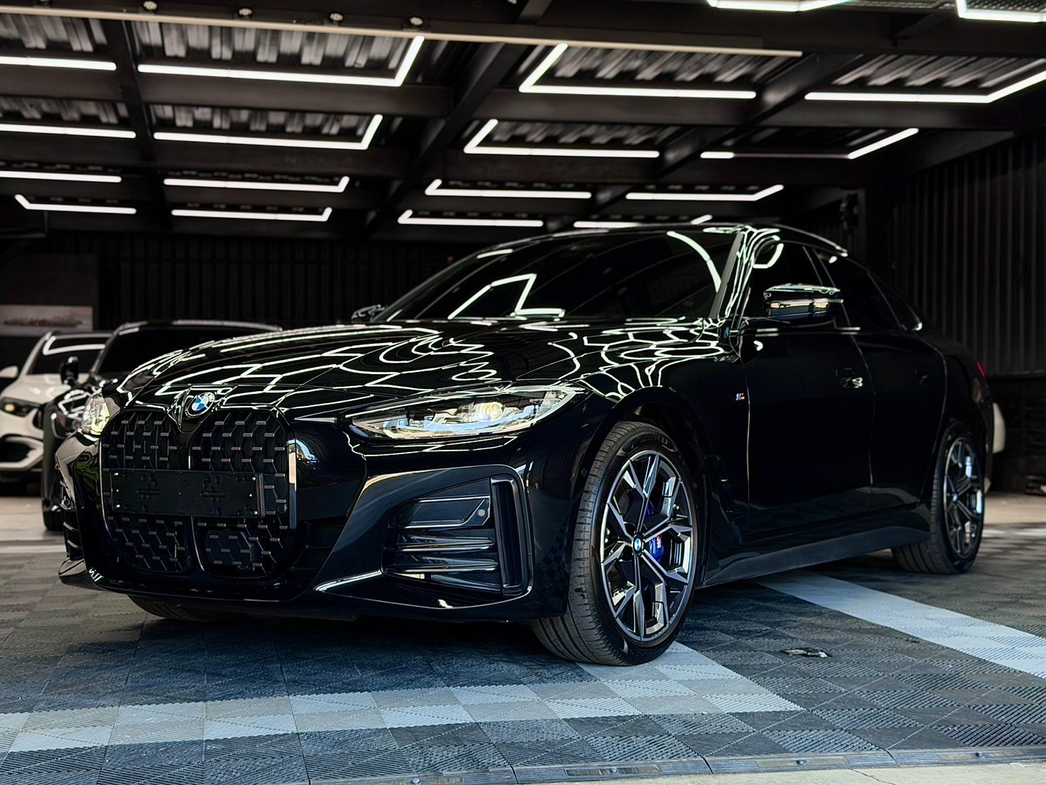 2025年式 G22 420i  GC M-SPORT/天窗/卡鉗 僅跑一萬公里 0926872987楊先生  第10張相片