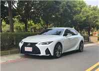 實車實價保證在庫2022年IS300h F SPORT版只跑2萬全車原版件在庫多台0926872987楊先生  第2張縮圖