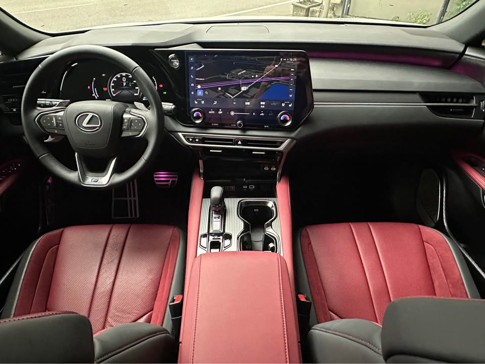 實車實價保證在庫2024年 LEXUS RX500h F-Sport Performance原漆原版件只跑5千公里0926872987楊先生  第2張相片