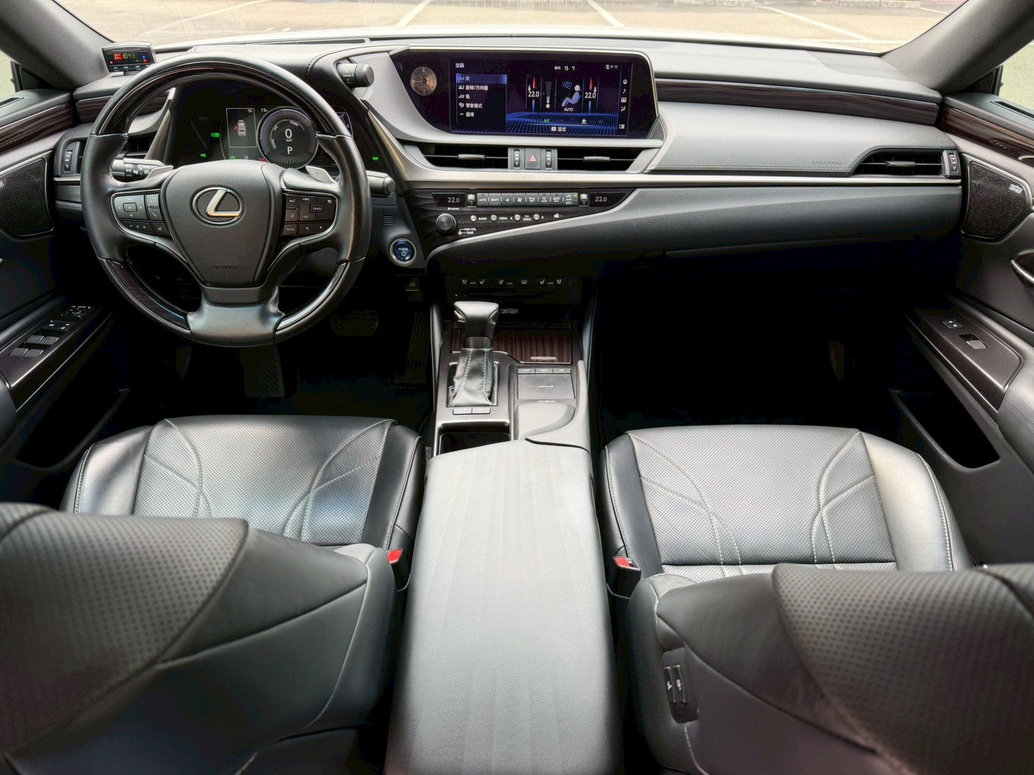 2018年 Lexus ES300h 旗艦版  電話0972-962-659  第5張相片