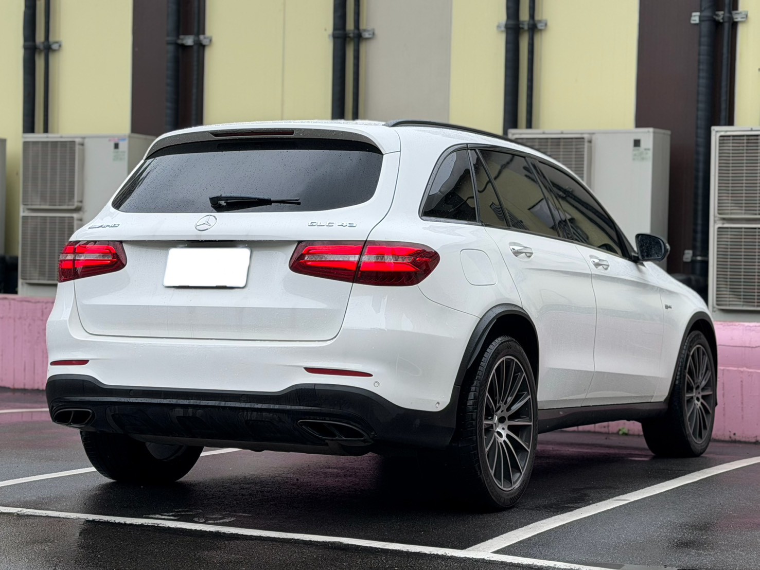 2018年 Benz GLC43 AMG  電話0972-962-659  第2張相片