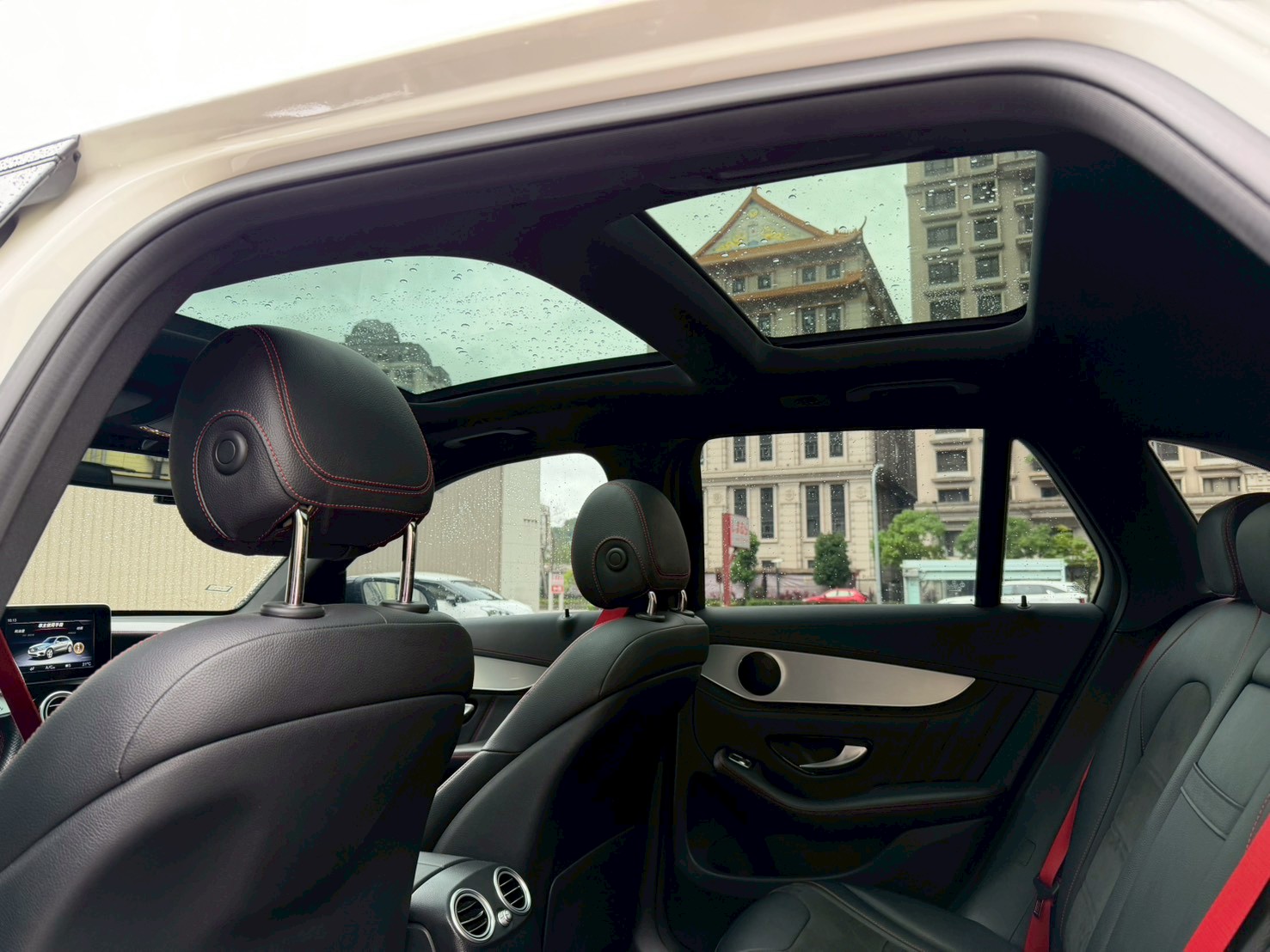 2018年 Benz GLC43 AMG  電話0972-962-659  第8張相片